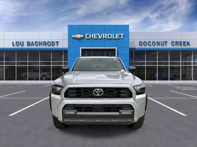 2025 Toyota 4Runner SR5 photo 3