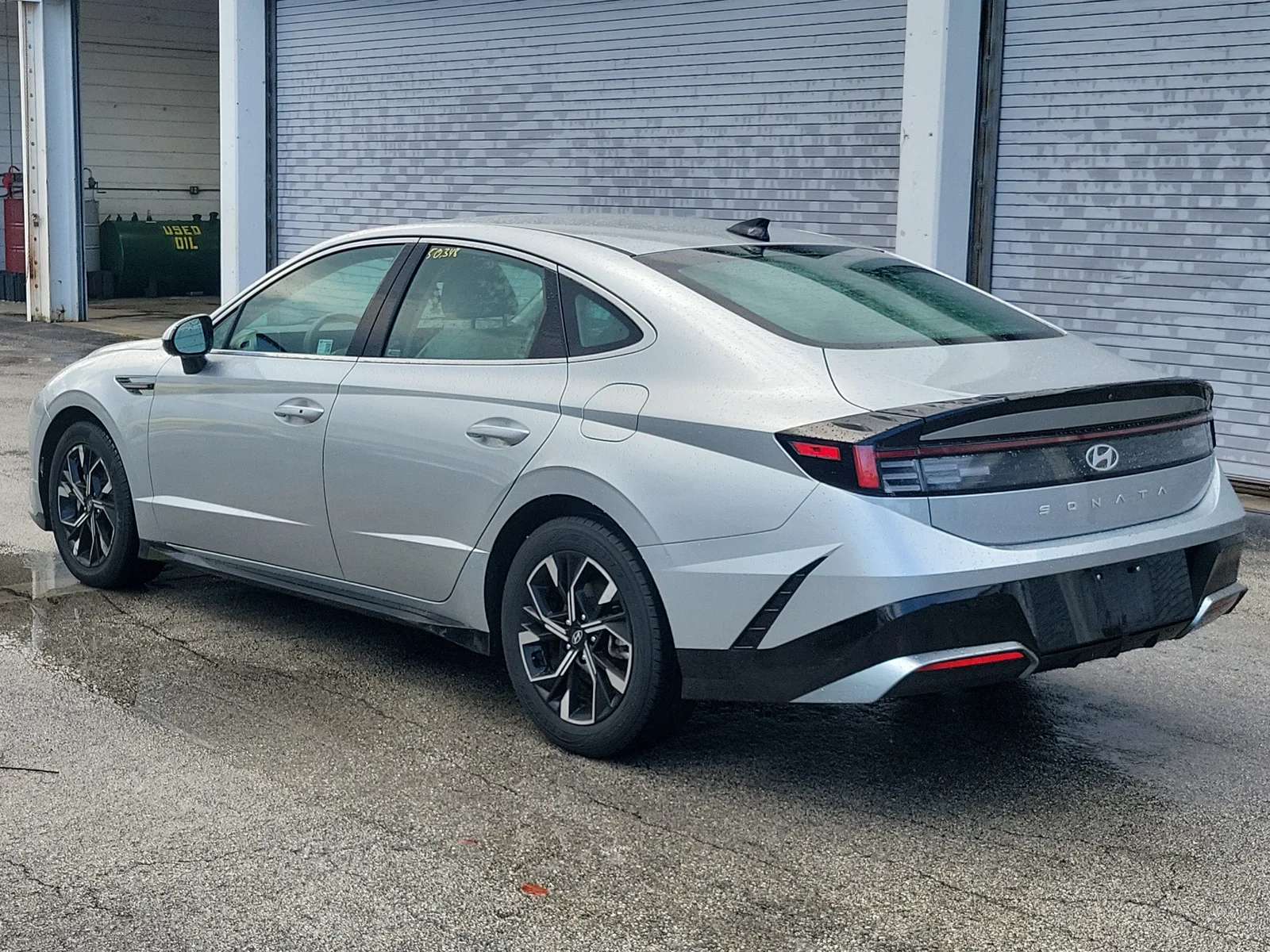 2025 Hyundai Sonata SEL photo 3