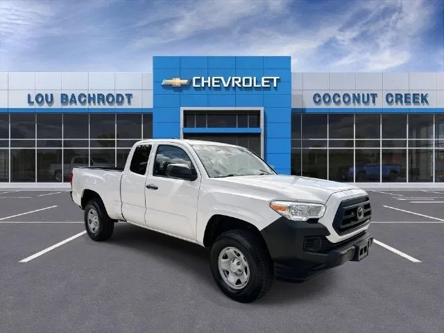 2022 Toyota Tacoma 2WD SR photo 2
