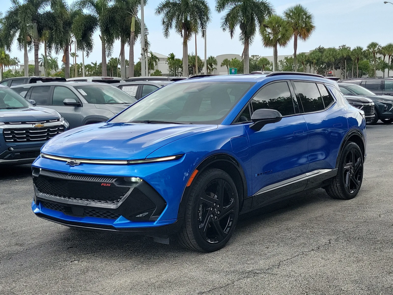 2025 Chevrolet Equinox EV RS photo 7