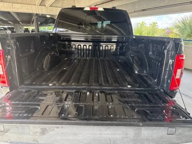 2021 Ford F-150 XL photo 19