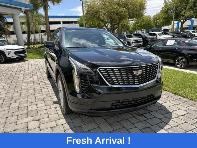 2023 Cadillac XT4 Luxury photo 17