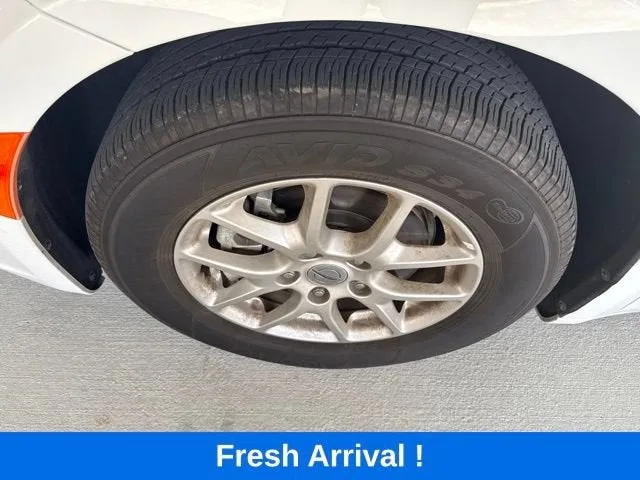 2025 Chrysler Pacifica Select photo 19