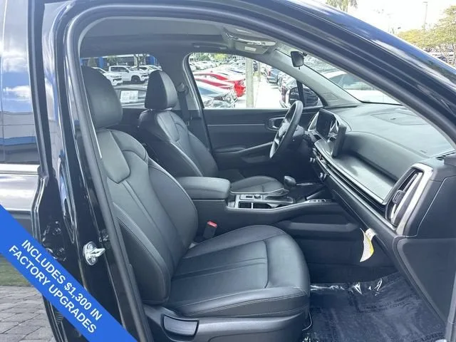 2026 Kia Sorento S photo 29