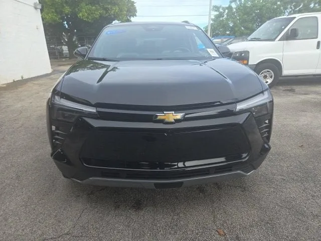 2024 Chevrolet Blazer EV LT photo 6