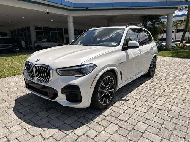 2022 BMW X5 xDrive45e photo 21