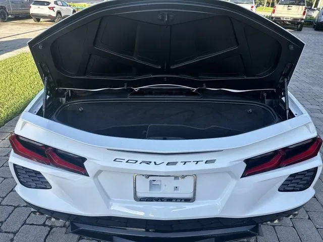 2024 Chevrolet Corvette Stingray 1LT photo 27