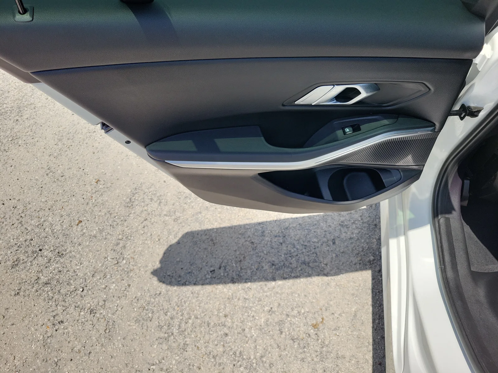 2023 BMW 3 Series 330i photo 16