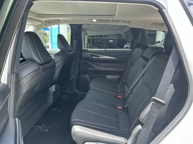 2023 INFINITI QX60 LUXE photo 27
