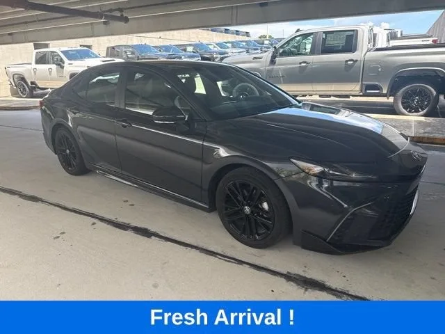2025 Toyota Camry LE photo 15