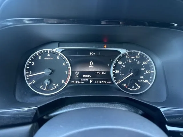 2025 Nissan Pathfinder SV photo 26