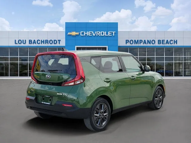 2021 Kia Soul EX photo 3