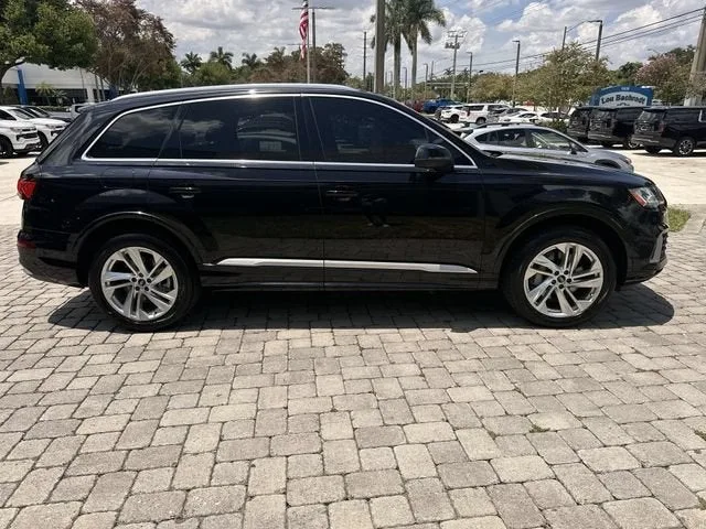 2021 Audi Q7 Premium Plus photo 14