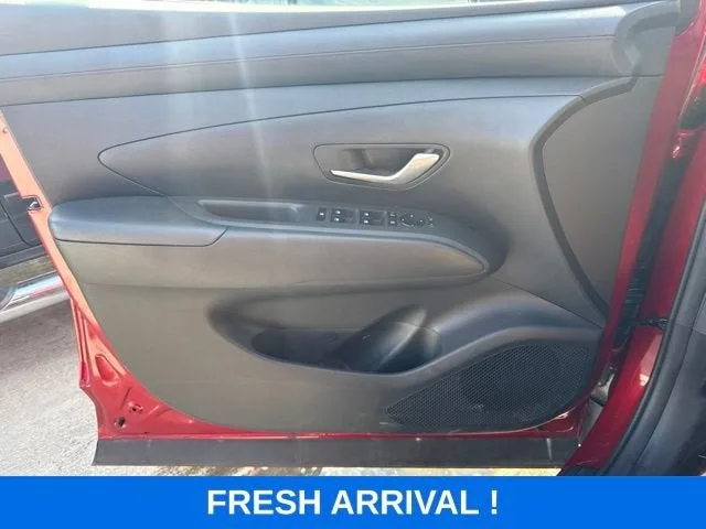 2025 Hyundai Tucson SEL photo 11