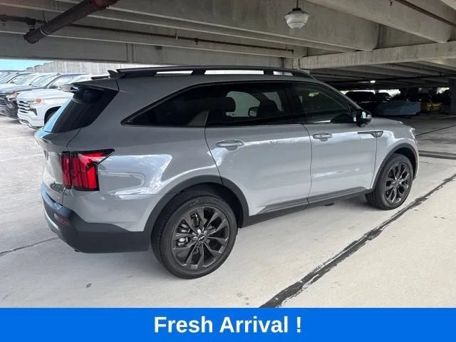 2023 Kia Sorento X-Line SX Prestige photo 17