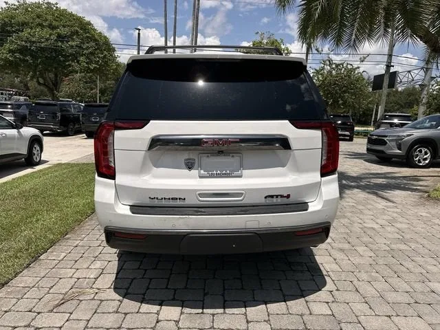 2023 GMC Yukon AT4 photo 34