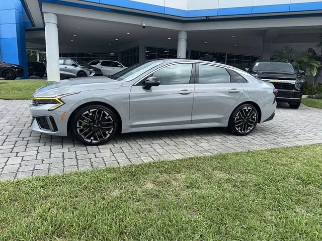 2025 Kia K5 GT photo 31