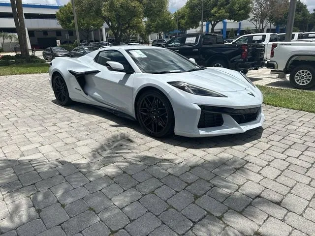 2023 Chevrolet Corvette Z06 3LZ photo 16