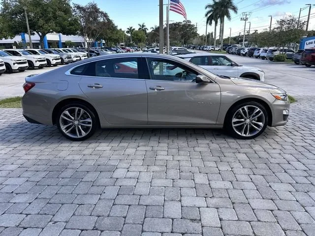 2024 Chevrolet Malibu 2LT photo 14