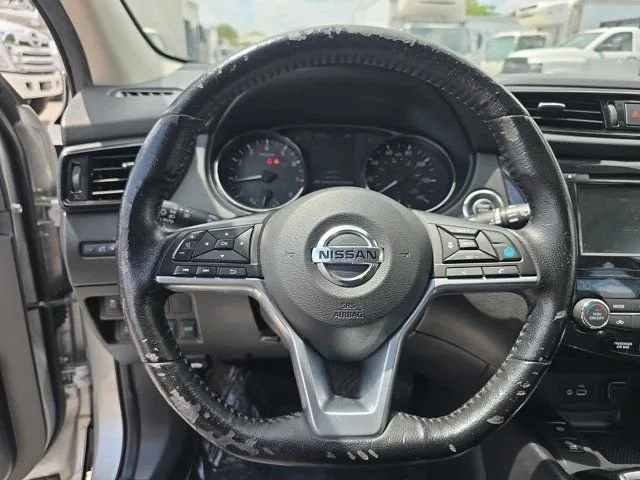 2022 Nissan Rogue Sport SV photo 29