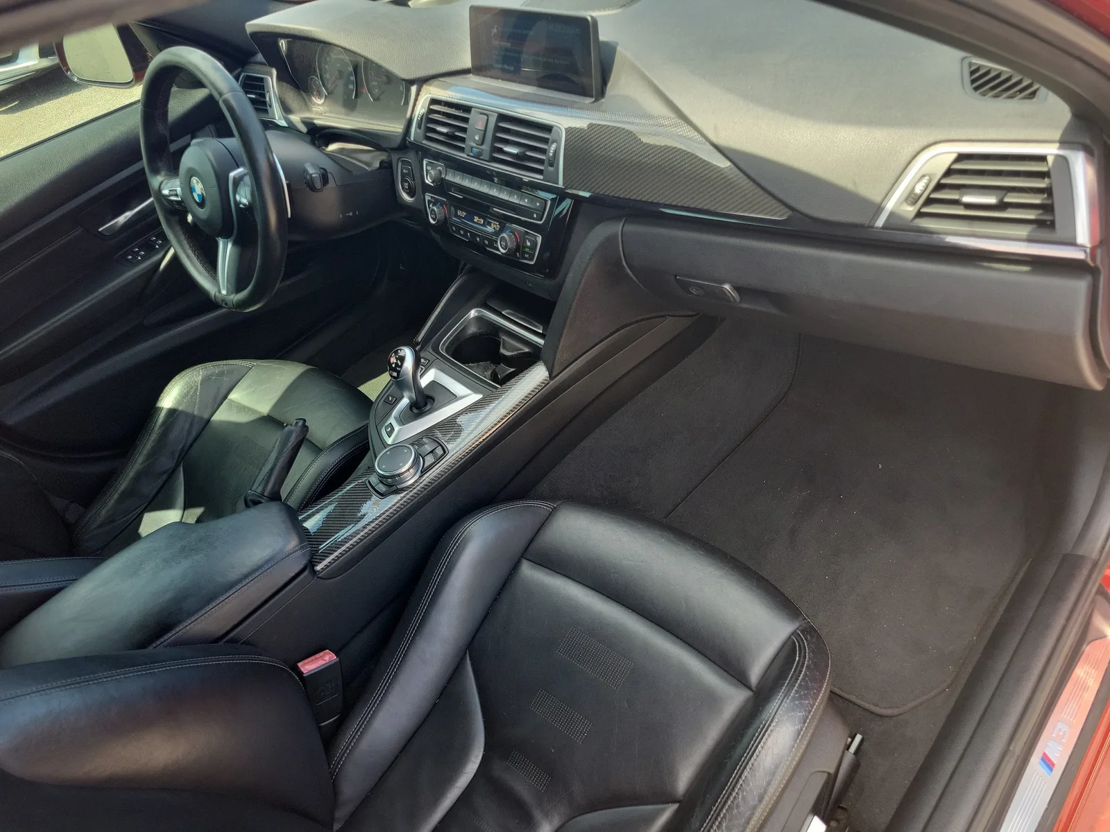 2017 BMW M3 4DR SDN photo 9