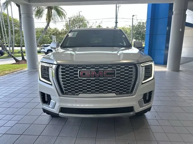 2022 GMC Yukon XL Denali photo 31