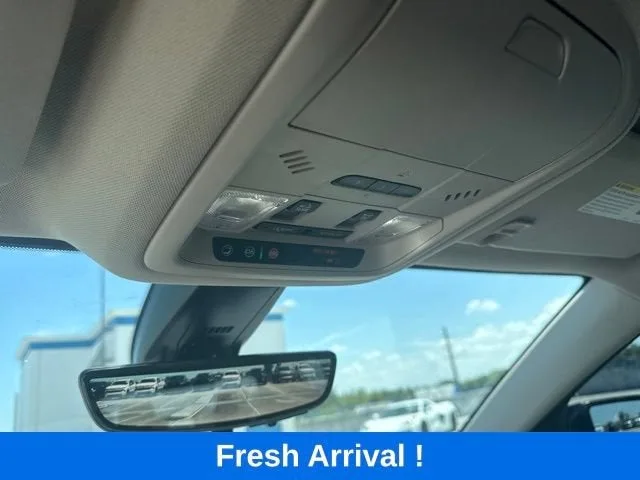 2023 GMC Acadia Denali photo 11