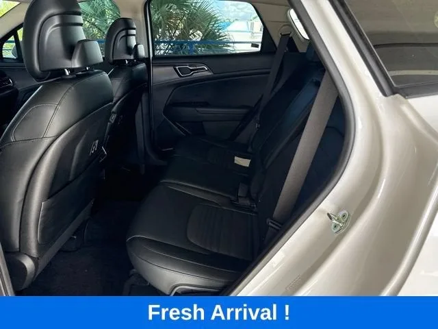 2023 Kia Sportage SX-Prestige photo 3