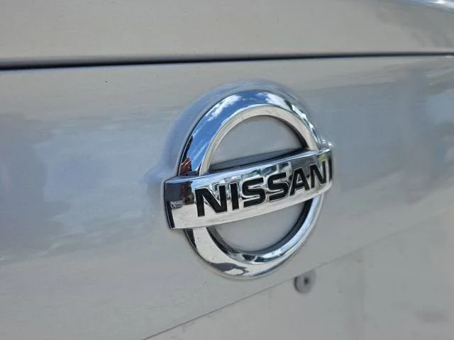 2022 Nissan Rogue Sport SV photo 9