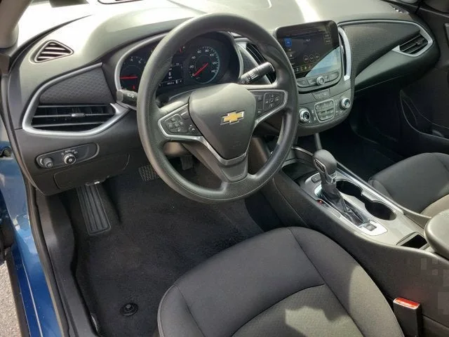 2025 Chevrolet Malibu 1LT photo 20