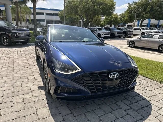 2020 Hyundai Sonata Limited photo 17