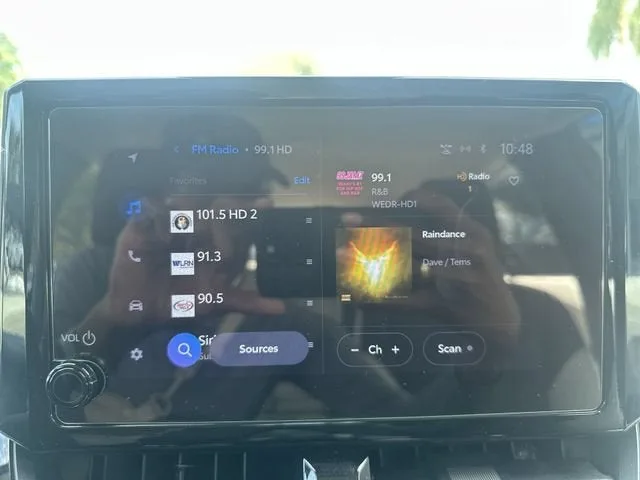 2024 Toyota Corolla LE photo 25