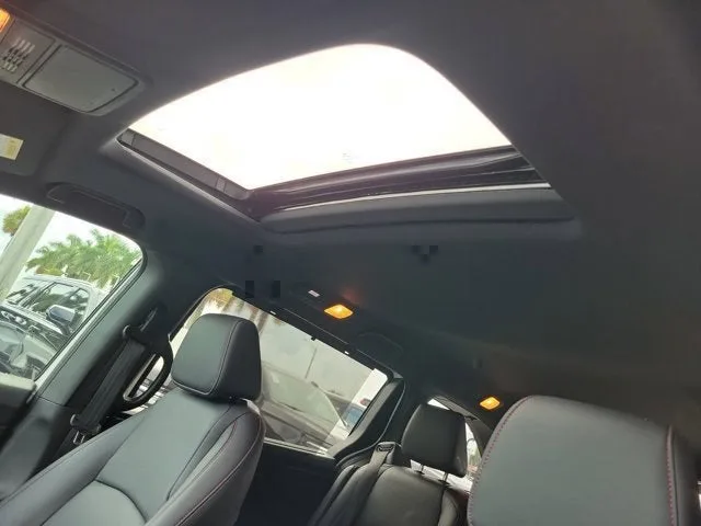 2024 Honda Odyssey Sport photo 24