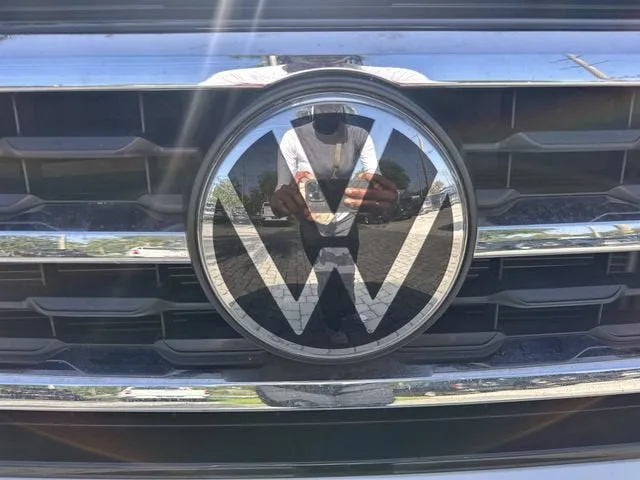 2022 Volkswagen Atlas 2.0T SE w/Technology photo 10