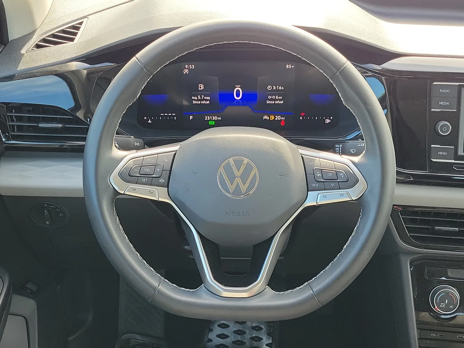 2023 Volkswagen Taos S photo 18