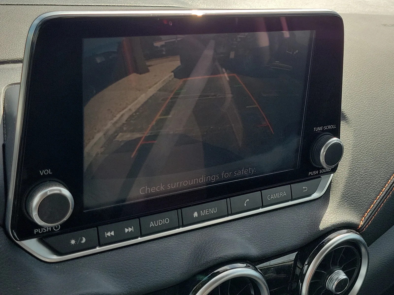 2021 Nissan Sentra SR photo 24