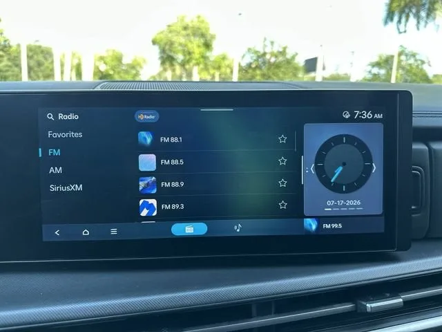 2025 Hyundai Santa Fe SEL photo 25