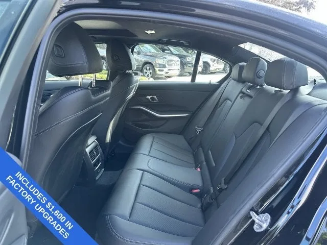 2026 BMW 3 Series 330i NA xDrive photo 27