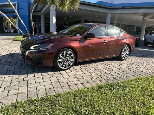 2023 Nissan Altima 2.5 SL photo 31