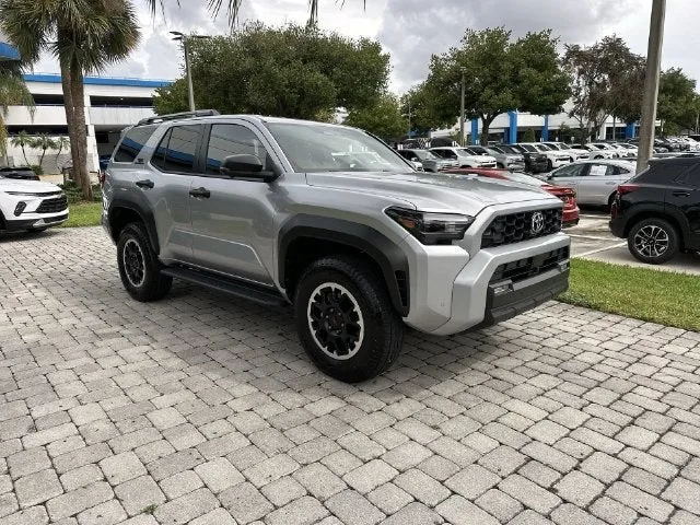 2025 Toyota 4Runner SR5 photo 16