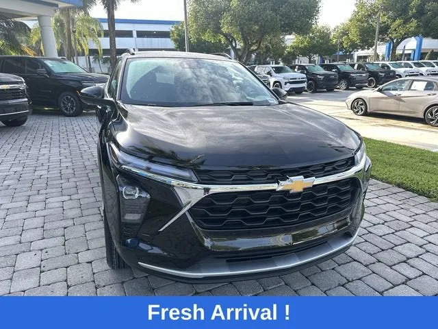 2024 Chevrolet Trax LT photo 17