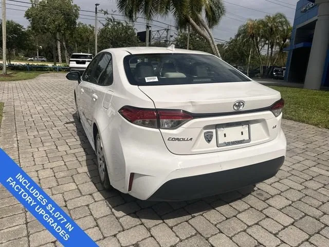 2024 Toyota Corolla LE photo 34