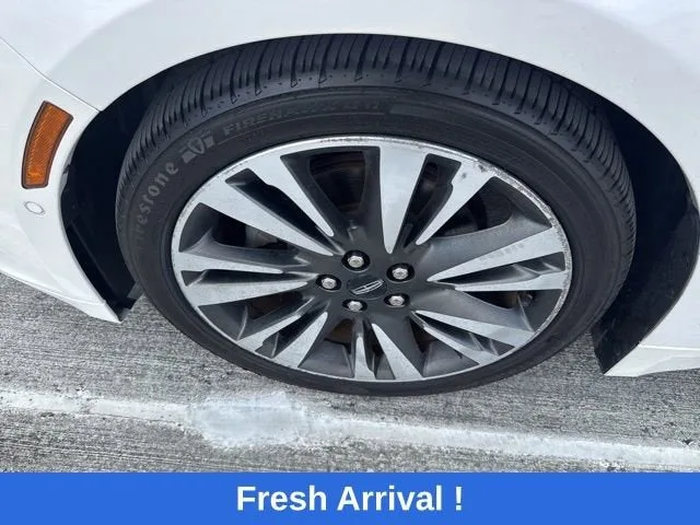 2020 Lincoln MKZ Reserve photo 18