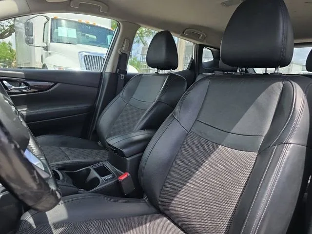 2022 Nissan Rogue Sport SV photo 27