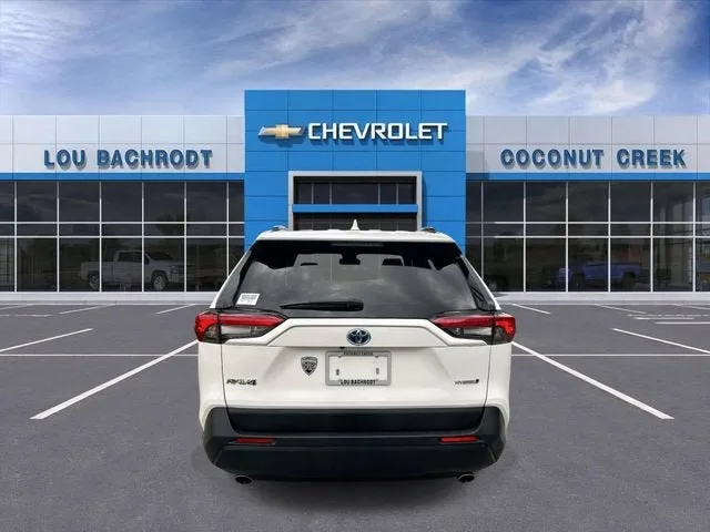 2023 Toyota RAV4 Hybrid XLE photo 7