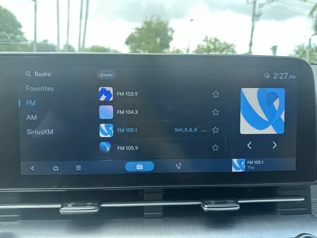 2025 Hyundai Kona SEL photo 25