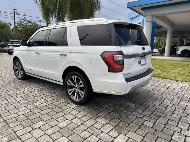 2020 Ford Expedition Platinum photo 33