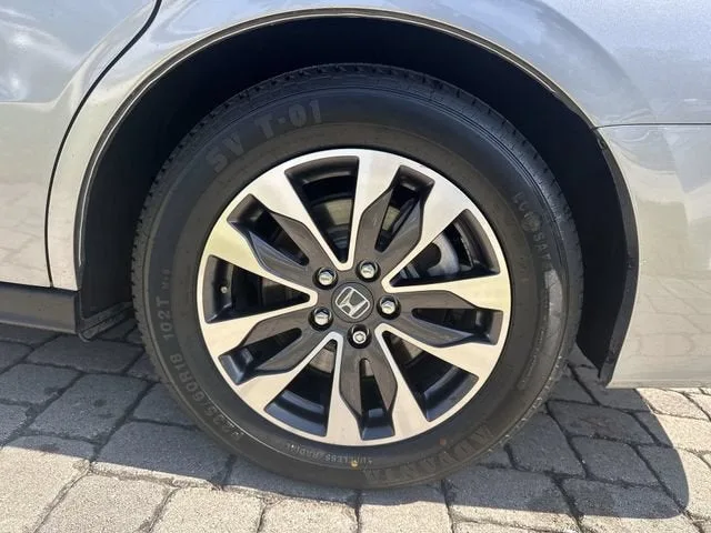 2024 Honda Odyssey EX-L photo 11