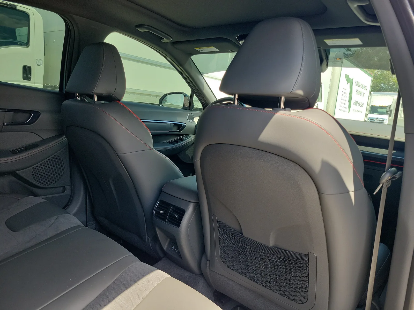 2025 Hyundai Sonata N Line photo 8