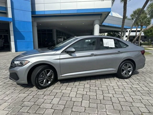2024 Volkswagen Jetta SE photo 37